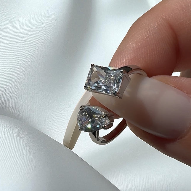 Fiora Glow Ring