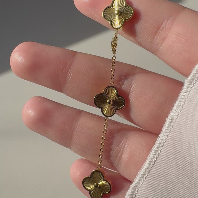 Golden Bloom Bracelet