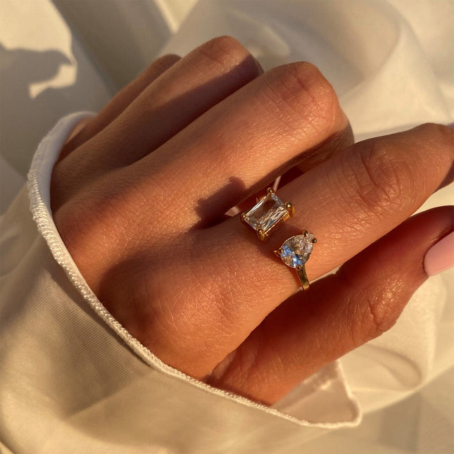 Fiora Glow Ring